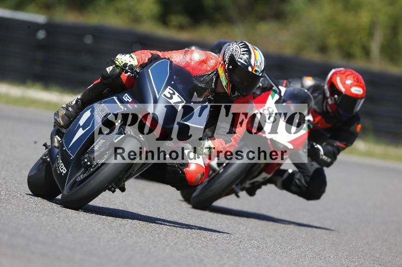 /Archiv-2025/48 25.08.2025 Cornu Master School ADR/blau-bleu/37